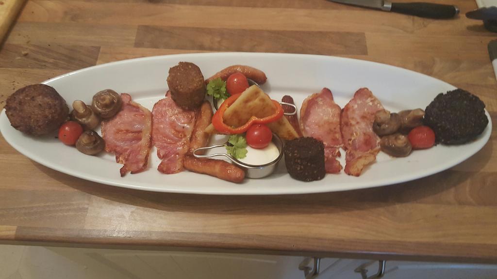 Creedons Traditional Irish Welcome Inn B&B Cork Eksteriør bilde